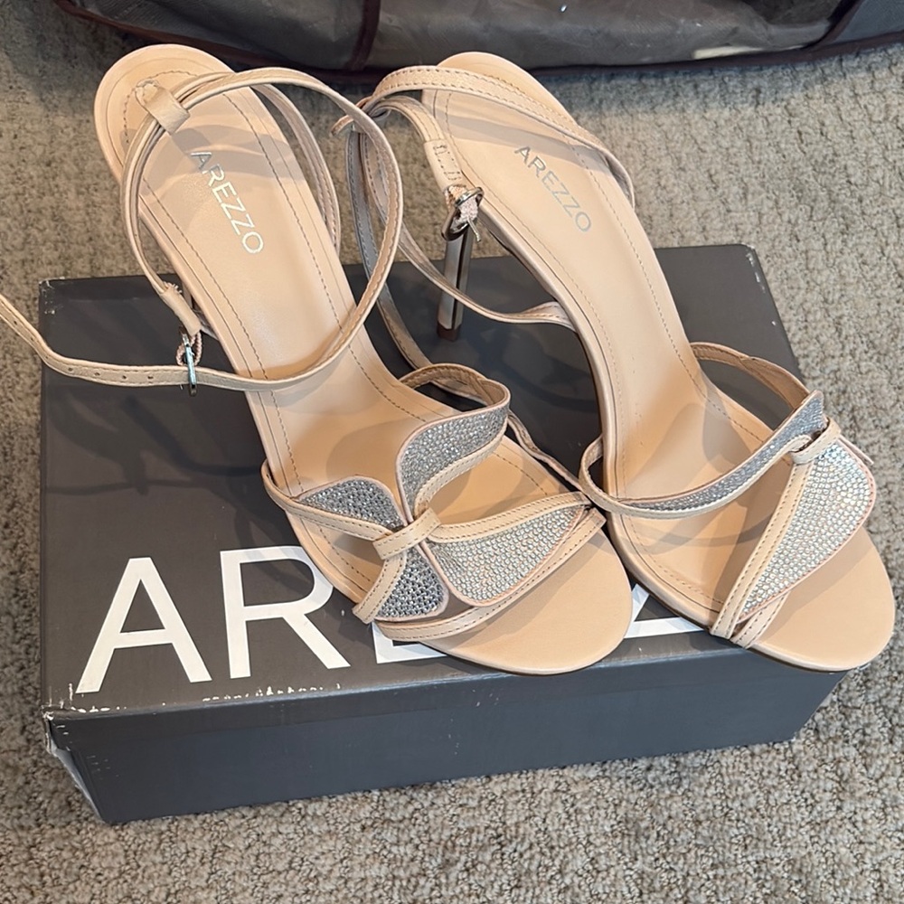 Tan Stiletto Heels with Elegant Strappy Design